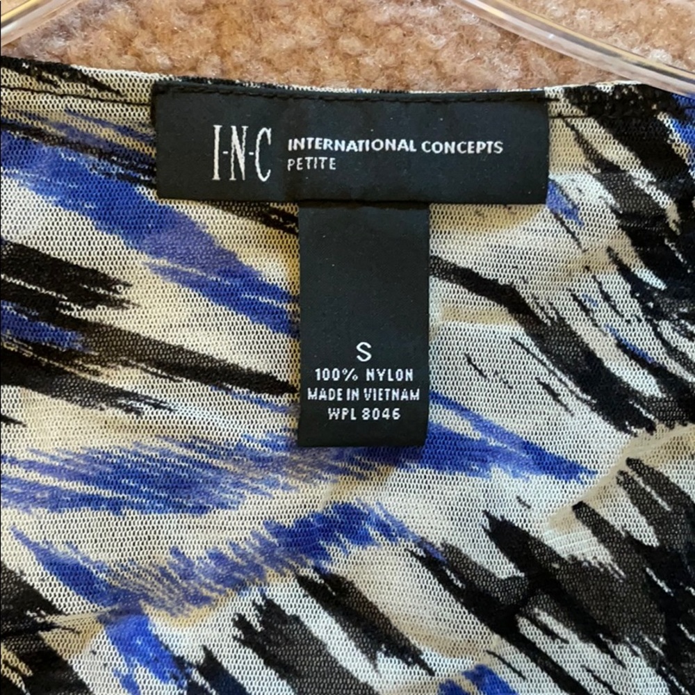 Top - Picture 3 of 4